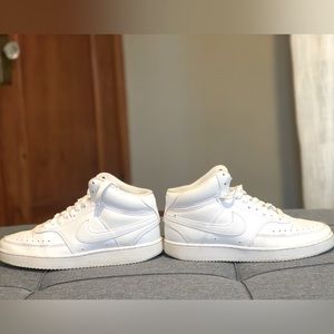 EUC Nike Court Vision Mid White Women’s Sneakers Size 7